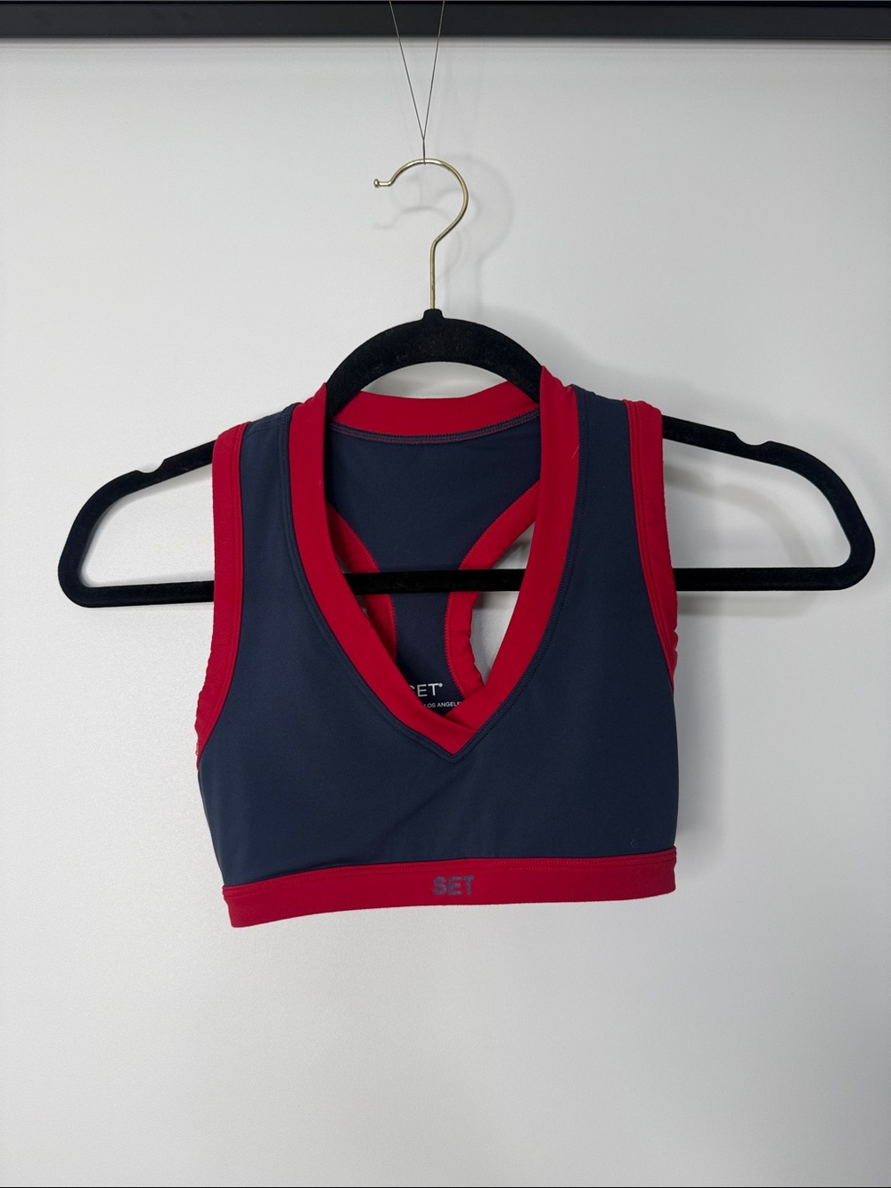 SET Active Airluxe Navy and Red V-Neck Sports Bra XS - Picture 2 of 5